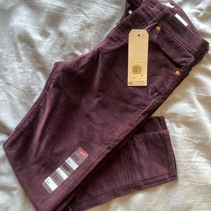 NWT Levi’s wedgie skinny purple pants
